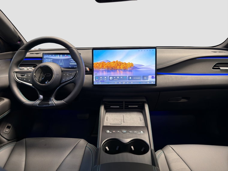 Vehicle Image 8