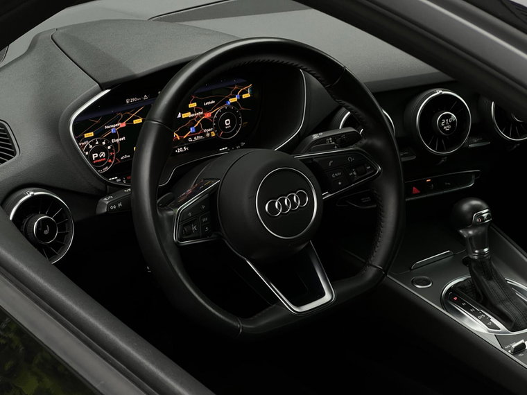 Vehicle Image 9