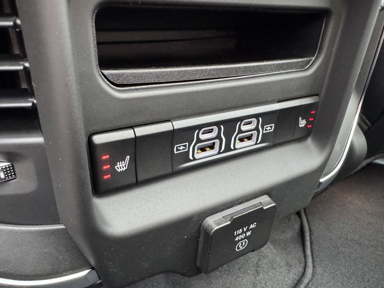 Vehicle Image 27