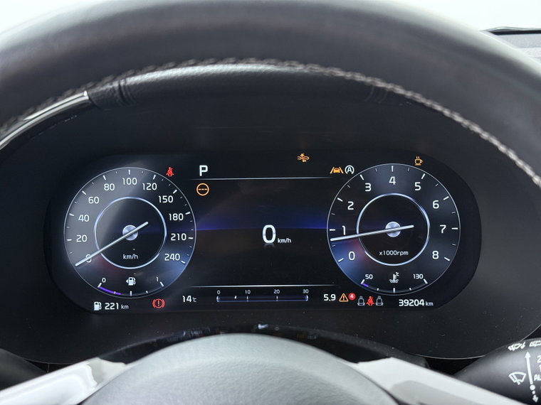 Vehicle Image 23