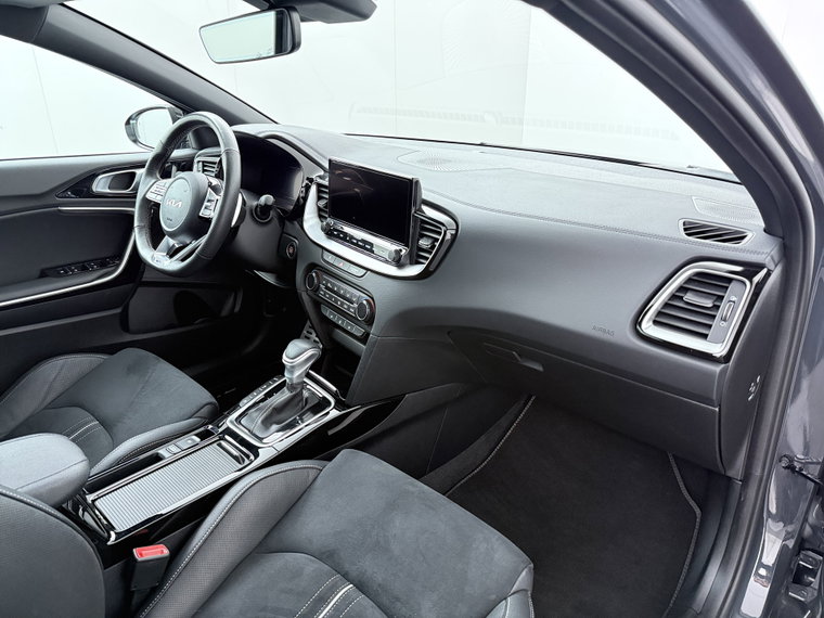 Vehicle Image 39