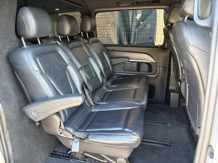 Vehicle Image 39