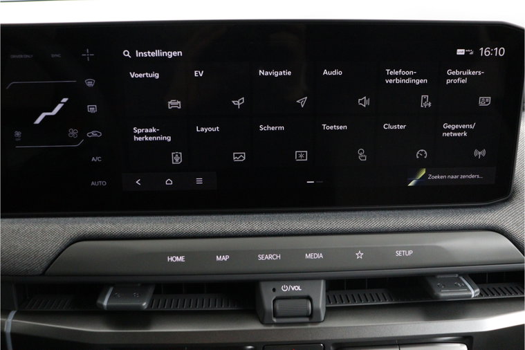 Vehicle Image 47