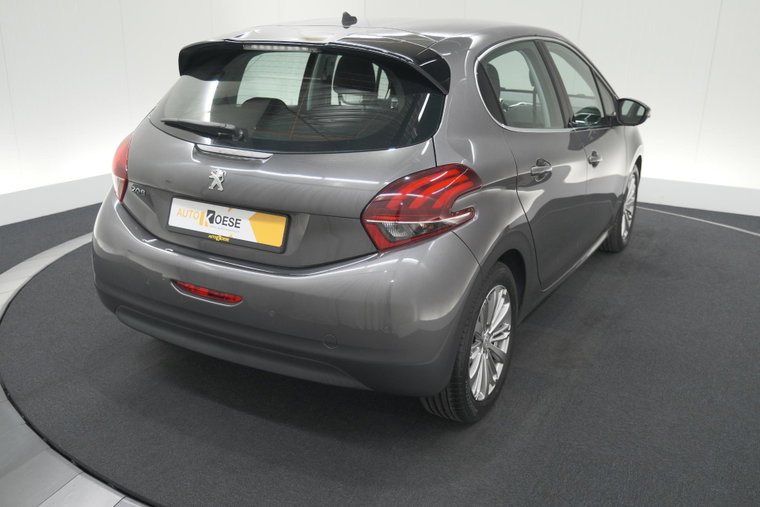 Vehicle Image 50