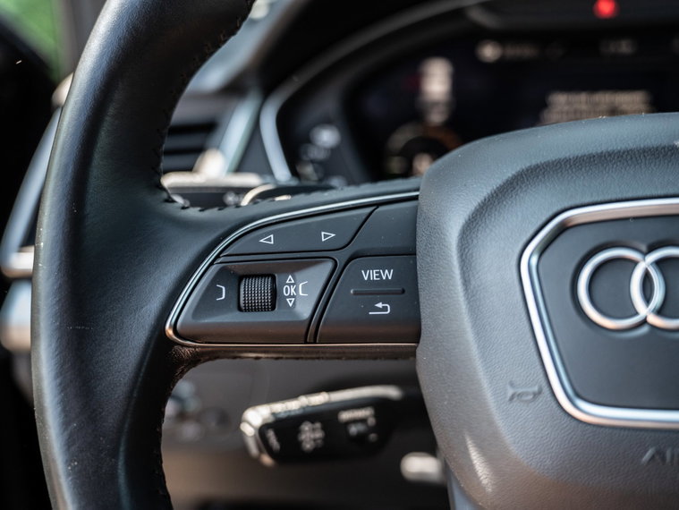 Vehicle Image 40