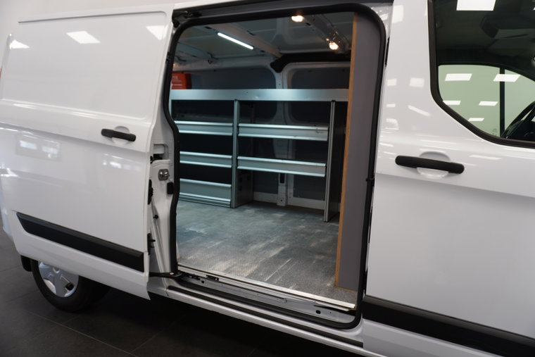 Vehicle Image 11
