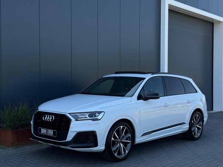 Vehicle Image 30