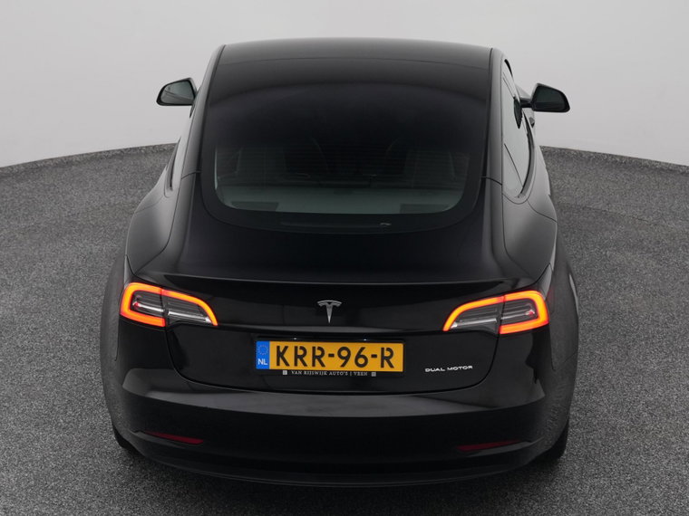 Vehicle Image 28