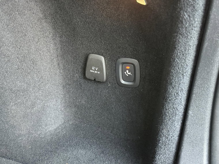 Vehicle Image 46