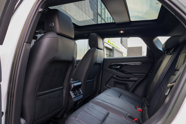 Vehicle Image 45