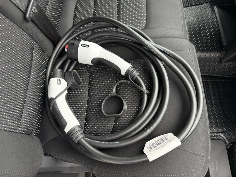Vehicle Image 36