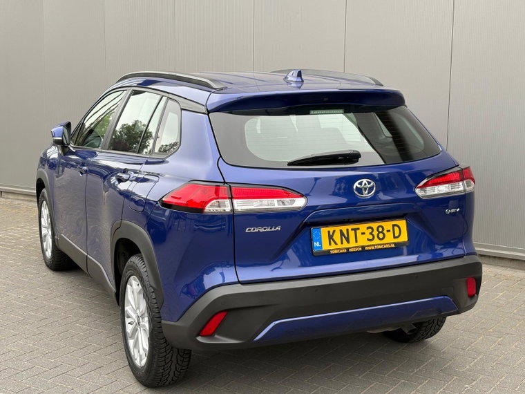 Vehicle Image 10