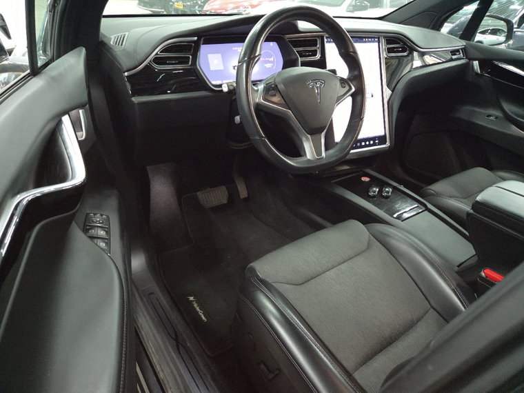 Vehicle Image 35