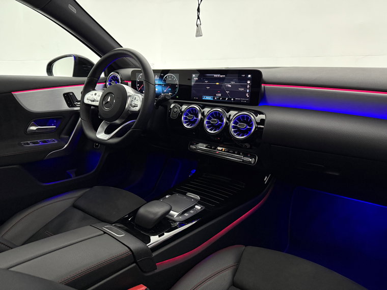 Vehicle Image 45