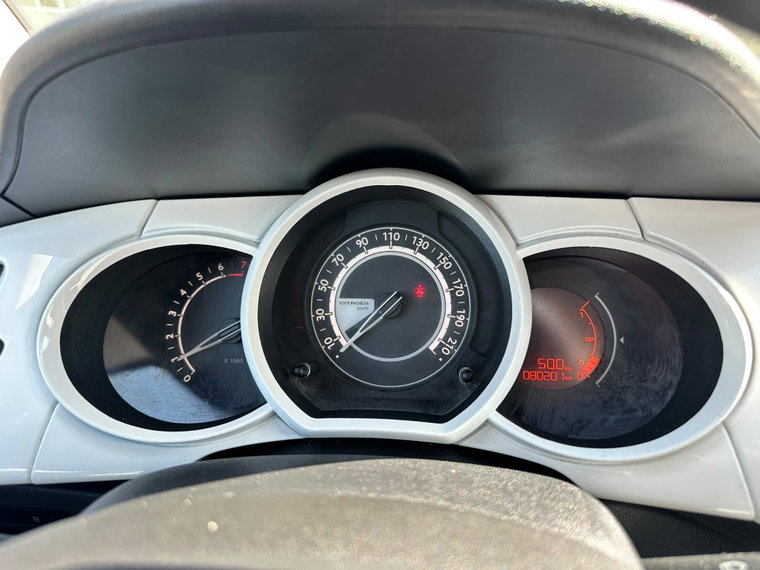 Vehicle Image 20