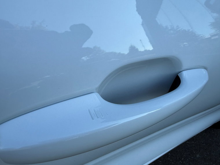 Vehicle Image 35