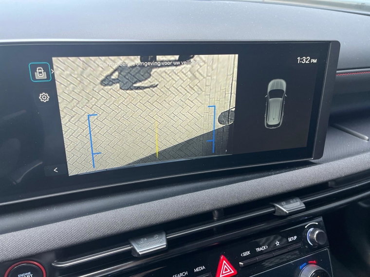 Vehicle Image 30