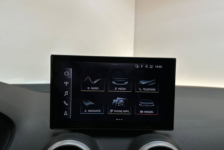 Vehicle Image 26