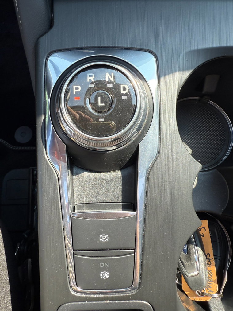 Vehicle Image 26