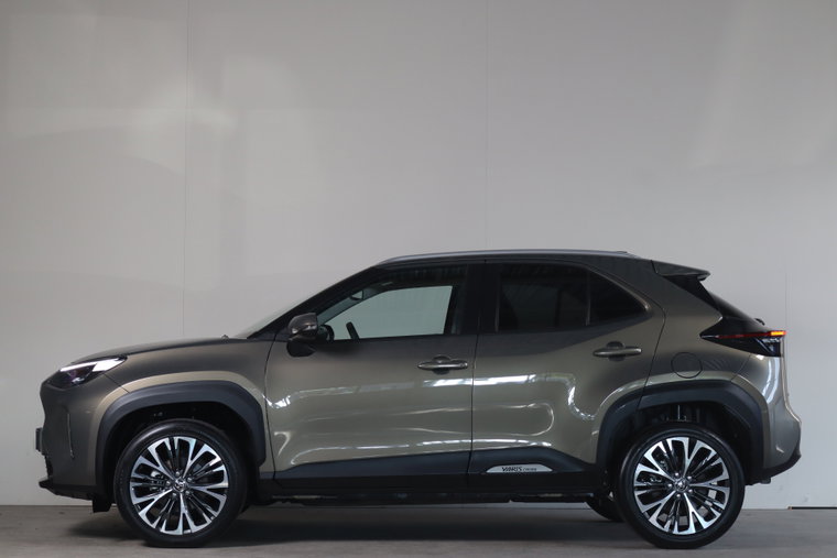 Vehicle Image 11