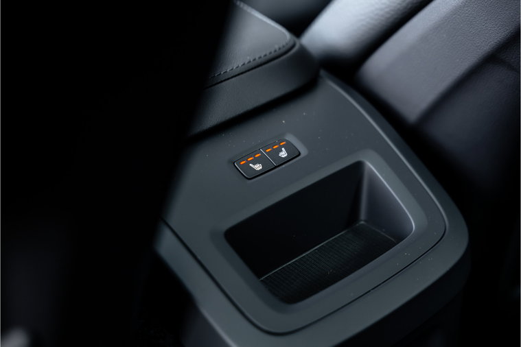 Vehicle Image 50