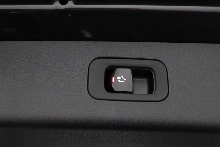 Vehicle Image 41