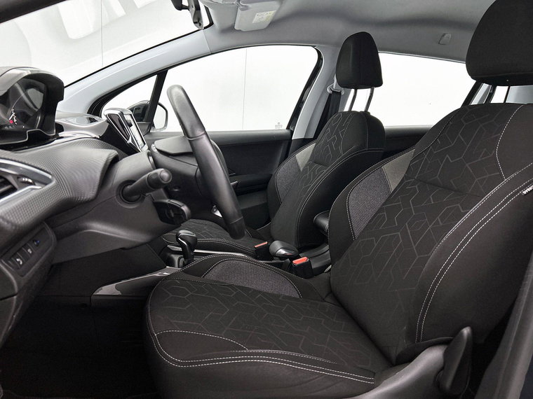 Vehicle Image 33