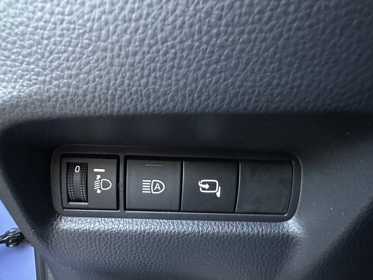 Vehicle Image 27