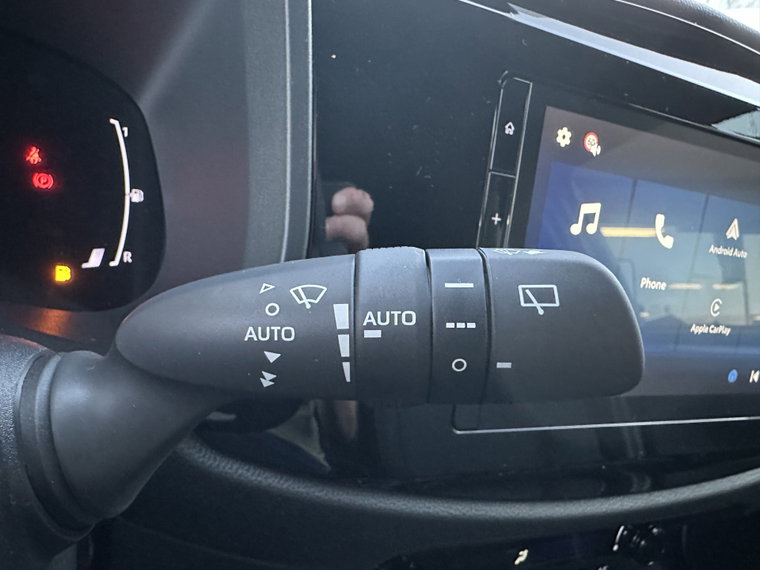 Vehicle Image 31