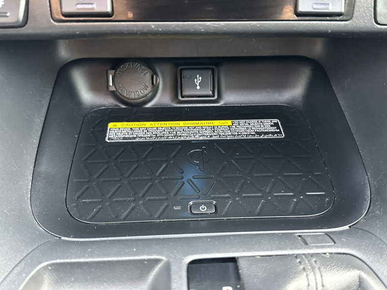 Vehicle Image 26