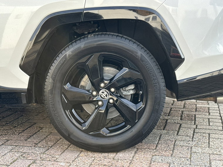 Vehicle Image 37
