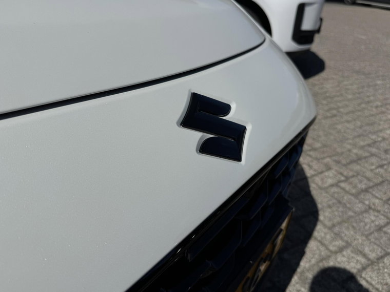 Vehicle Image 33
