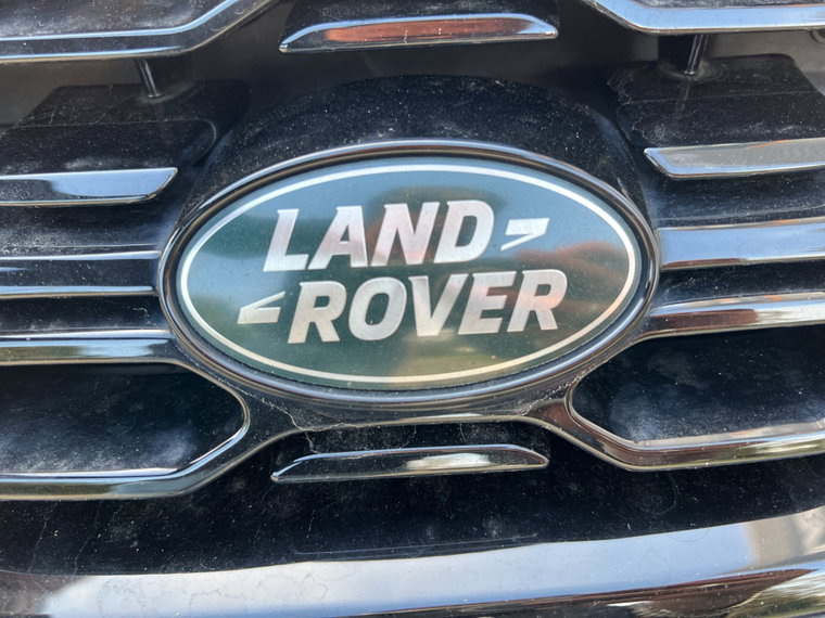 Vehicle Image 22
