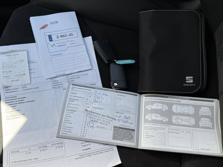 Vehicle Image 35