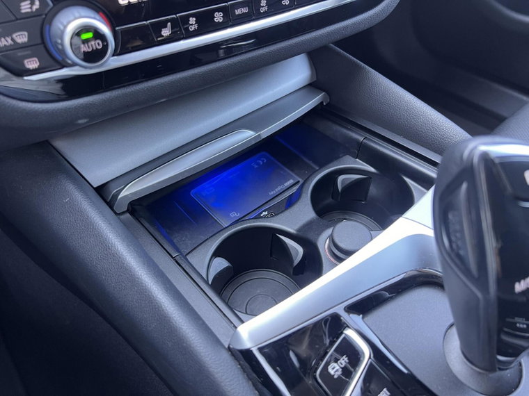 Vehicle Image 35