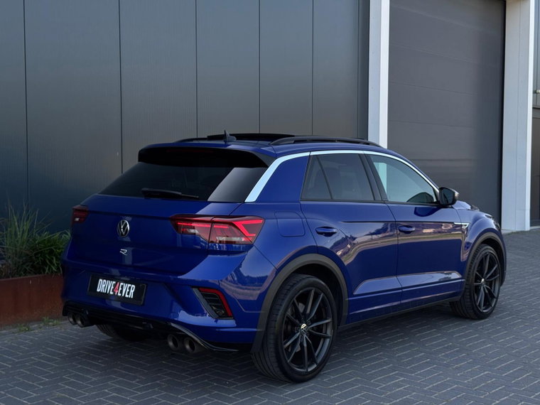 Vehicle Image 33