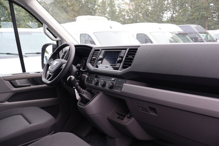Vehicle Image 35
