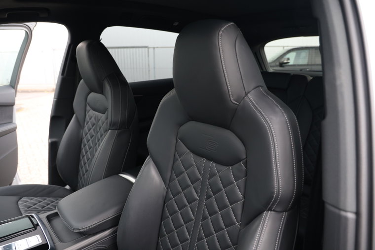 Vehicle Image 50