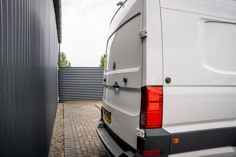 Vehicle Image 8