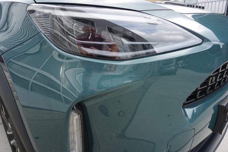 Vehicle Image 8
