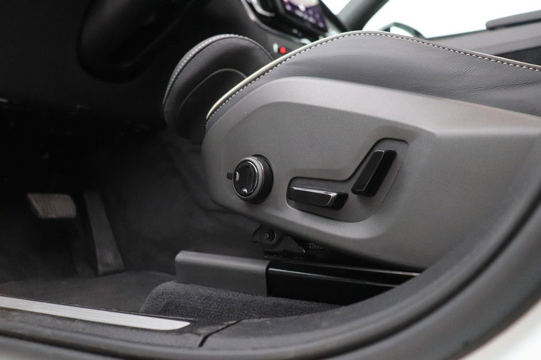 Vehicle Image 49