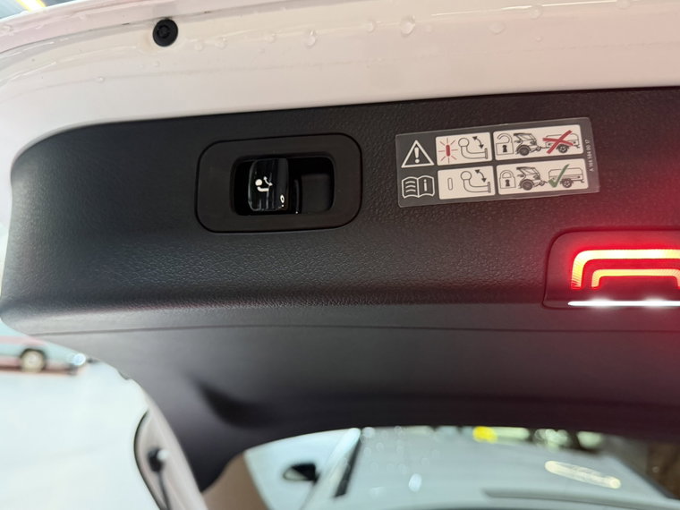 Vehicle Image 51