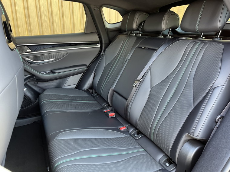 Vehicle Image 31