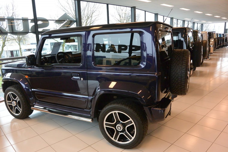 Vehicle Image 31