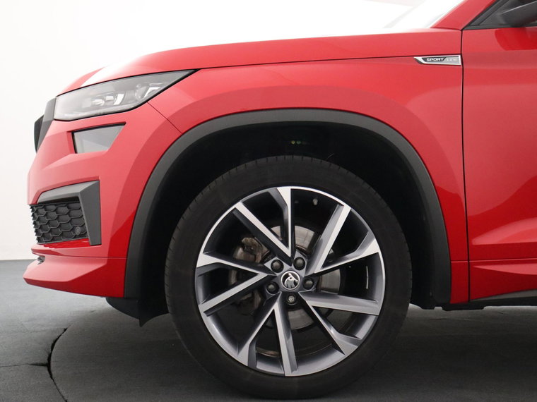 Vehicle Image 16