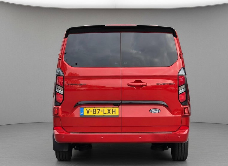 Vehicle Image 23