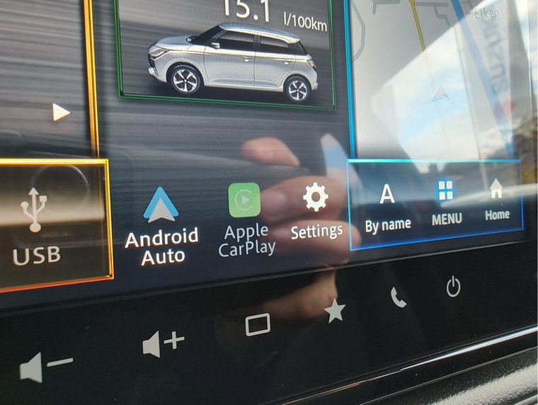 Vehicle Image 12