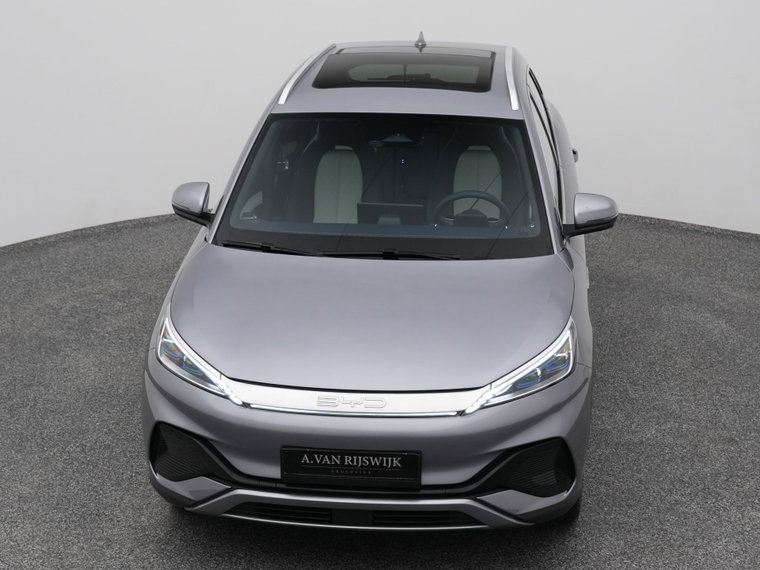 Vehicle Image 26