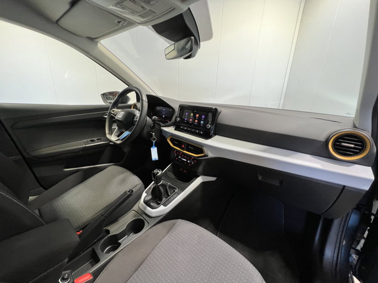 Vehicle Image 19
