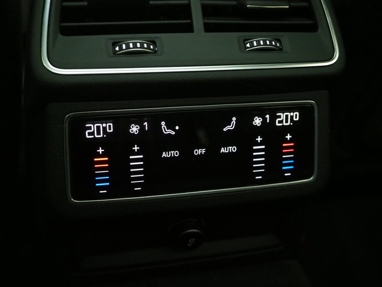 Vehicle Image 39